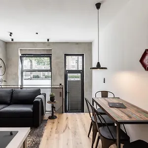 Apartment Coolest In Berlin, Easy Check-in, Industrial Style, Close To Center #3 
